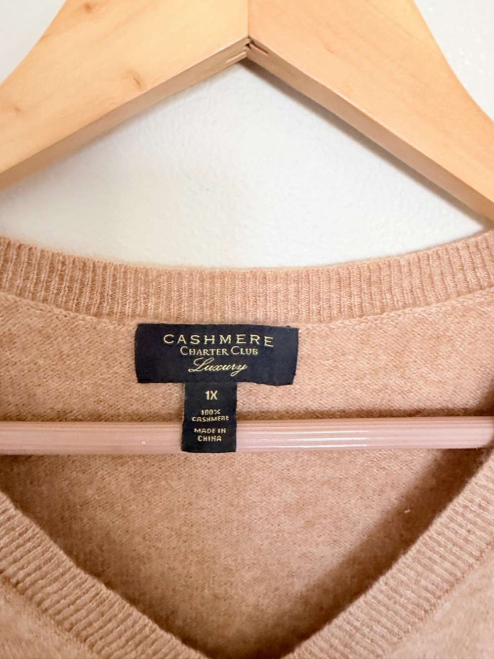 Charter Club 100% Cashmere V-Neck Sweater in Camel Women’s 1X - Picture 8 of 11